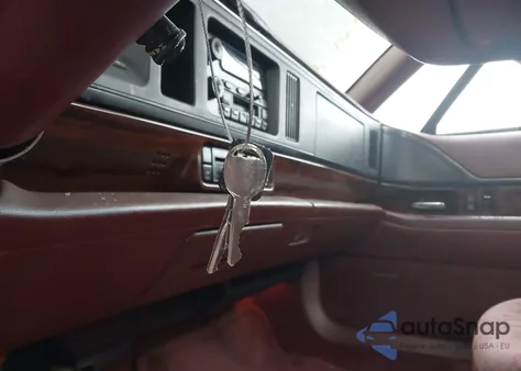 1998 Buick Lesabre Custom из США, поврежденный, VIN 1G4HP52K9WH517264